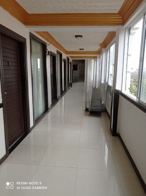 Multipurpose Commercial Building For Sale in Bambalapitiya (C7-10210)