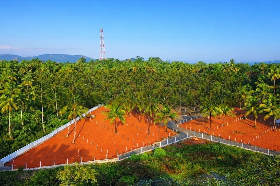 Commercial Land for Sale in Melsiripura - H 01