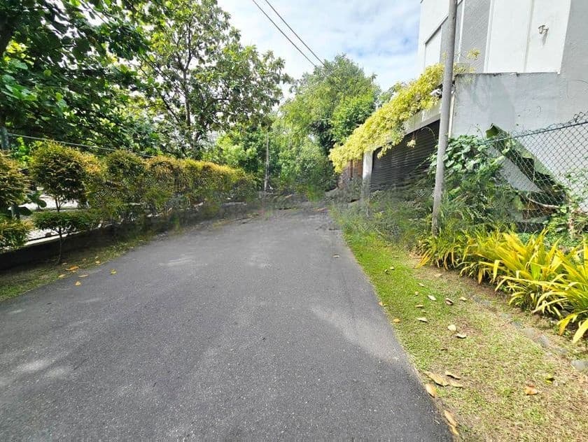 11.50P High Residential Bare Land For Sale In Battaramulla