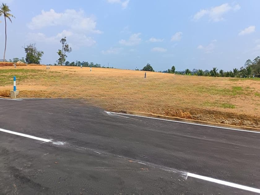 Land for Sale in Homagama Kiriwaththuduwa