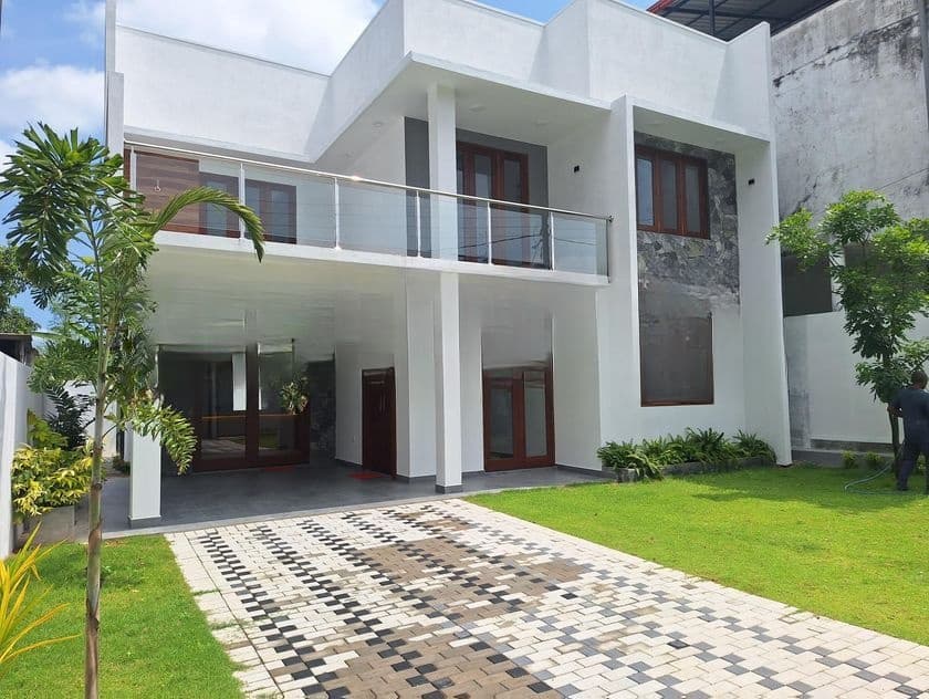 athurugiriya scheme luxury house for sale