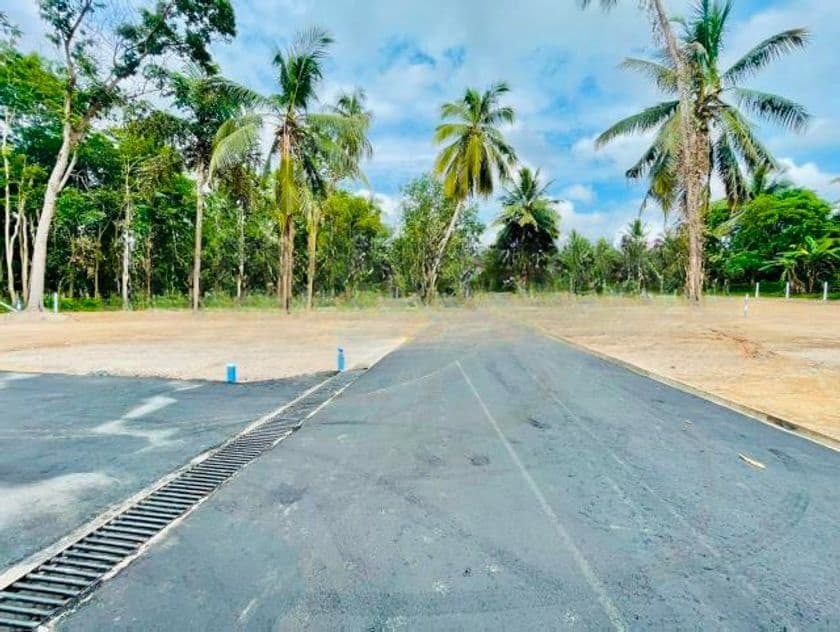 Kalagedihena Sapugasthenna Valuable Land Plot For Sale
