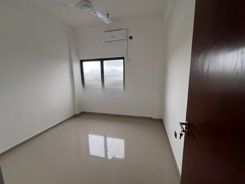 Piliyandala : Brand New 2 A/C BR Apartment for Sale