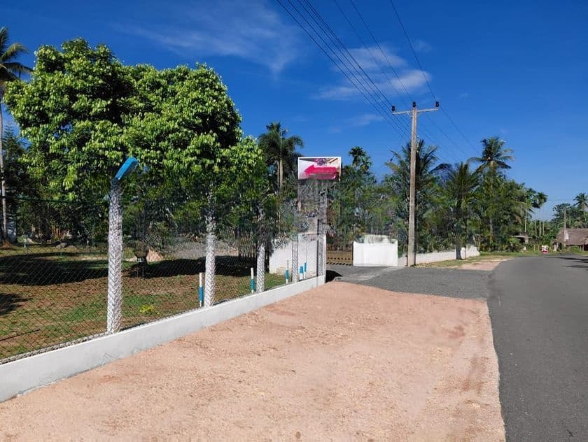 Main Road Facing Land for Sale Near Negombo - Mb 02