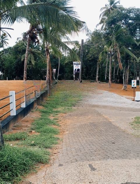 Land for Sale at Malabe Thunadahena