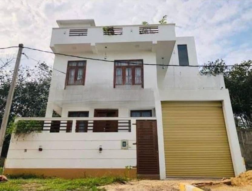 Super House for sale Piliyandala
