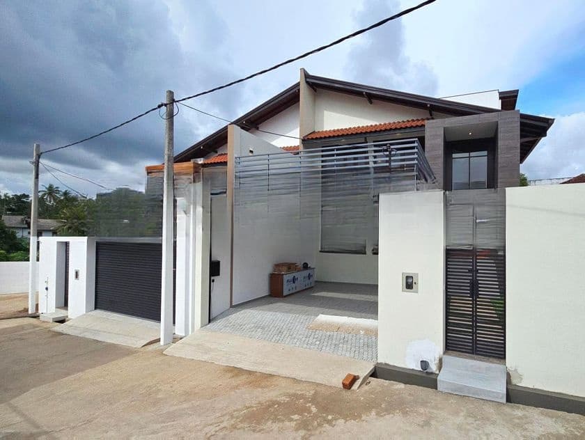 Newly Built Luxury 2 Story House For Sale In Battaramulla