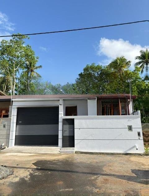 High Residential Single Story House for sale Piliyandala