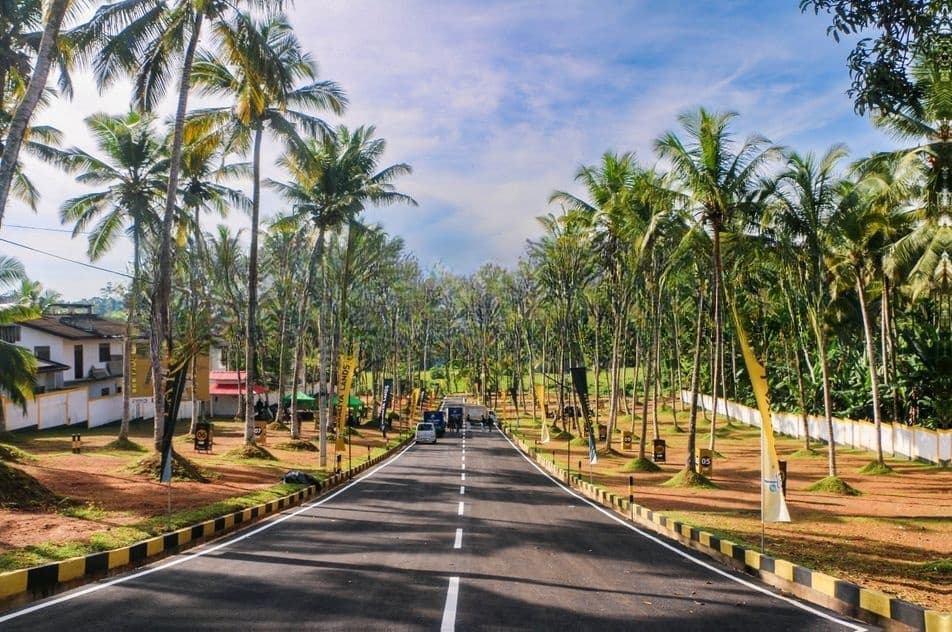 Land for sale- 128-280 ප්රධාන බස් පාරට මුහුණලා