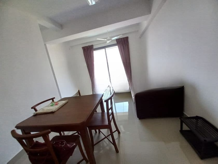 Oval View Apartment for Rent Colombo 8 - REF 44