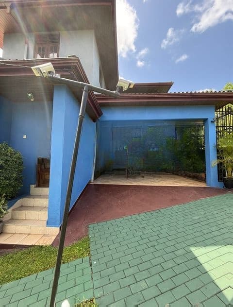 Nawala Koswatta 02 Liveable Houses on 25 Perches of Land for Sale