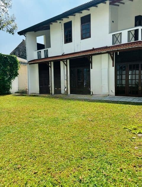 Luxury House for Sale Nugegoda DS1734