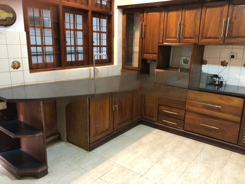 තට්ටු දෙකේ ගෙදර Furnished Modern House Panipitiya