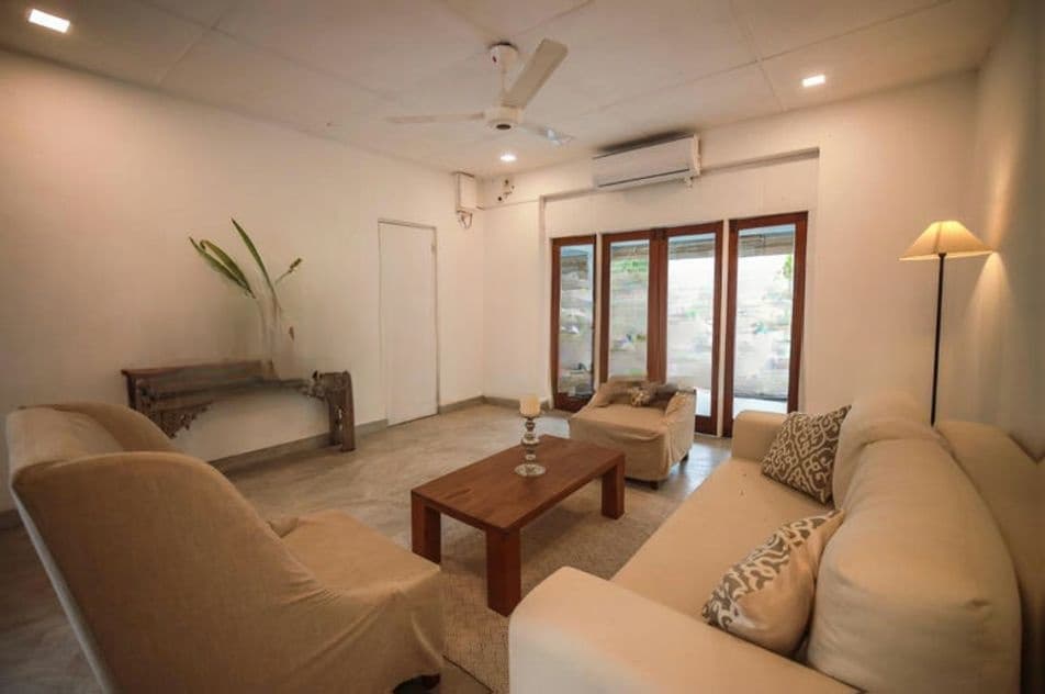 Commercial Property - Office Space for Sale in Colombo 07 (A6252)