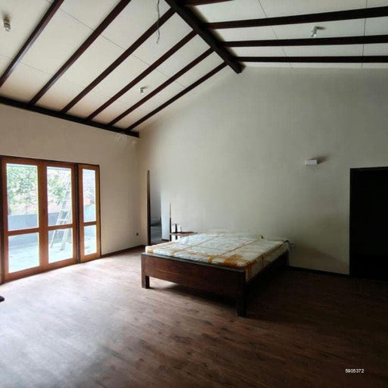 05 Bedroom Semi Furnished 02 Storied House for Rent in Battaramulla (A6106)