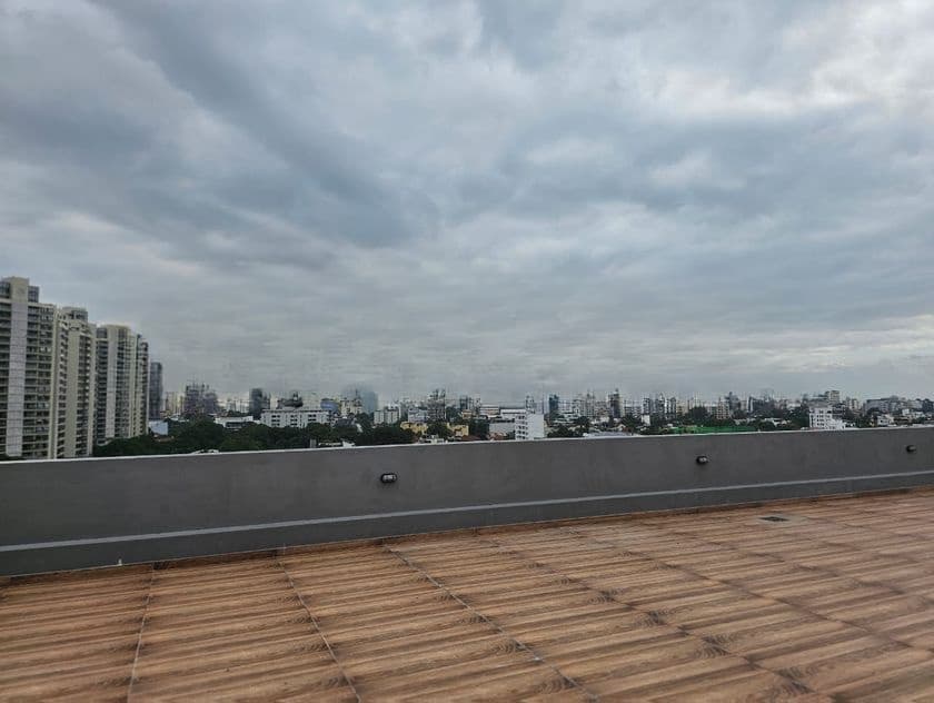 Residencies 03 Bedroom Unfurnished Apartment for Sale-Colombo 05