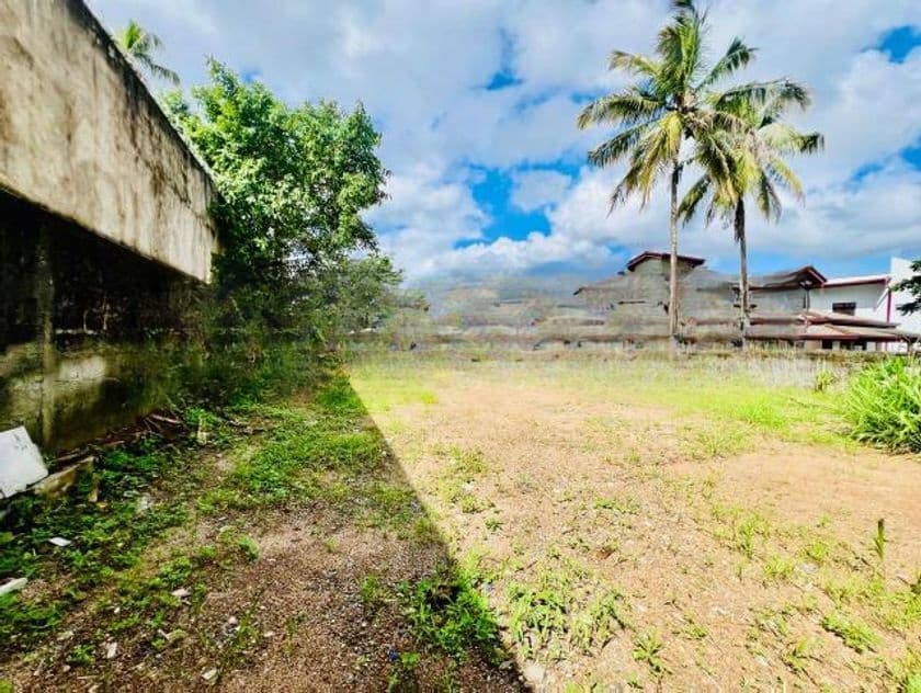 Valuable Flat Land for Sale in Athurugiriya