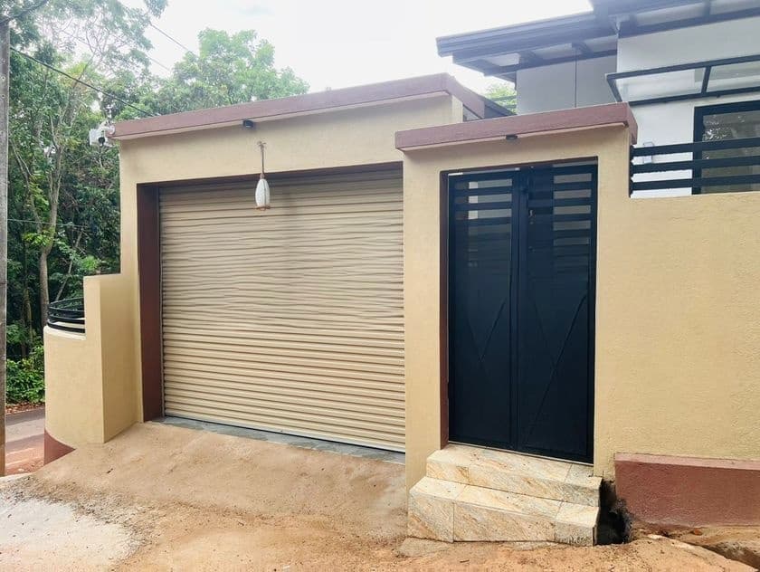 SUPERB BRAND NEW HOUSE FOR SALE IN PILIYANDALA