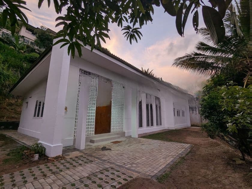 House for Rent - Watapuluwa, Kandy