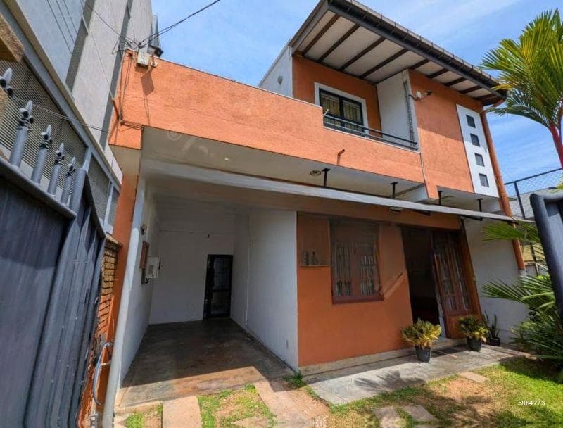 3 Bedroom House for Sale in Colombo 5, S1876