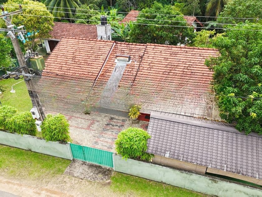 Hikkaduwa Villa for Sale in Kahawa