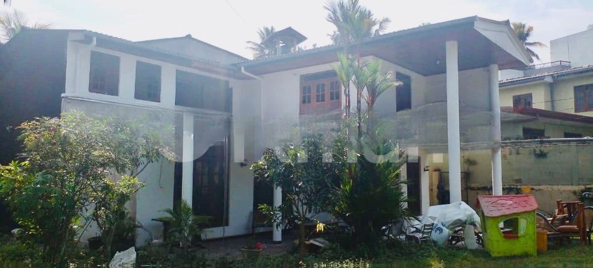 පිළියන්දල, සිද්ධමුල්ල, පුබුදු මාවත දෙමහල් නිවස විකිණීමට ඇත.