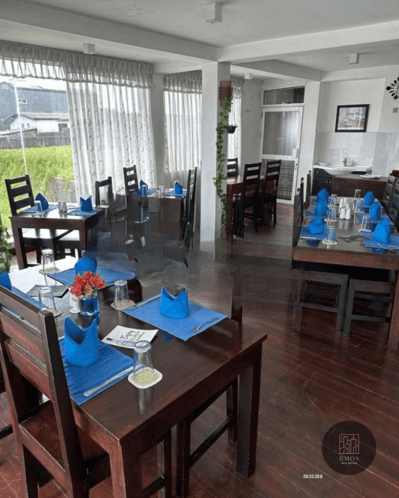 Hotel for sale in Nuwara Eliya