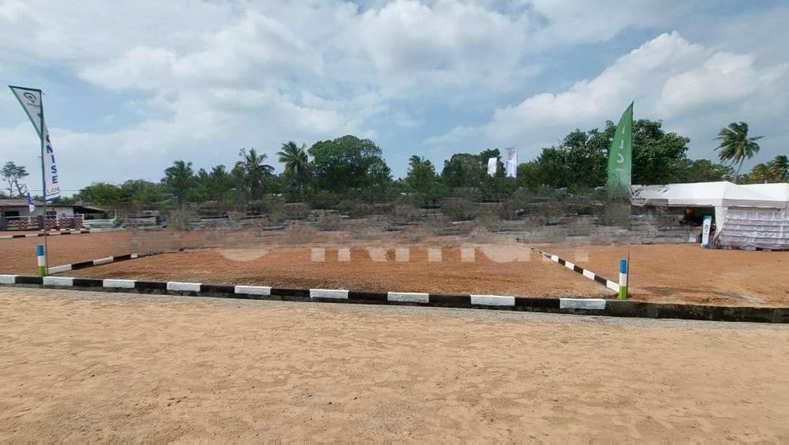 Residential 10p Land for Sale in Moratuwa C33