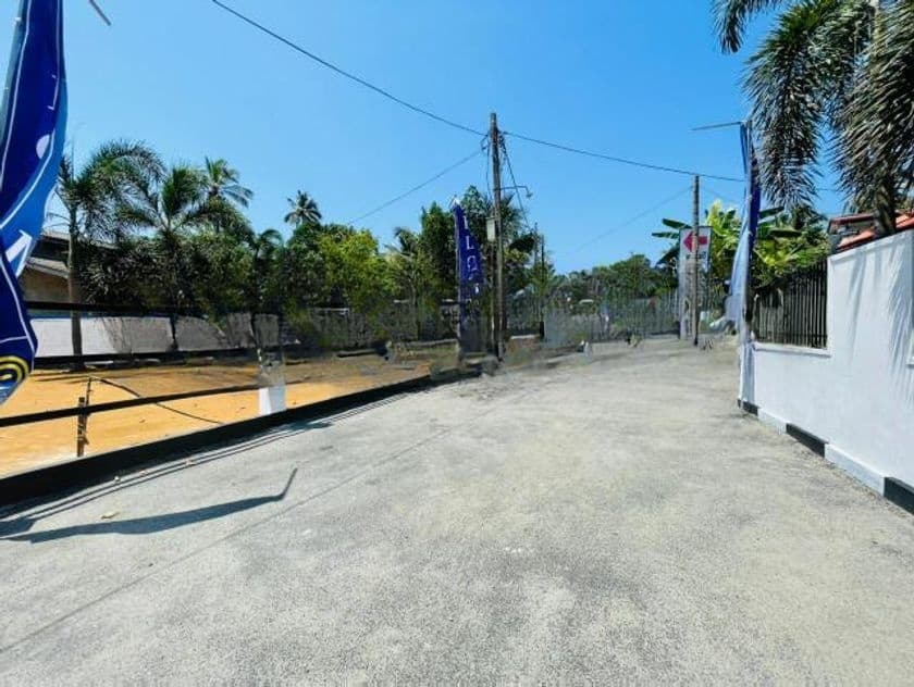 Land for Sale in Wattala