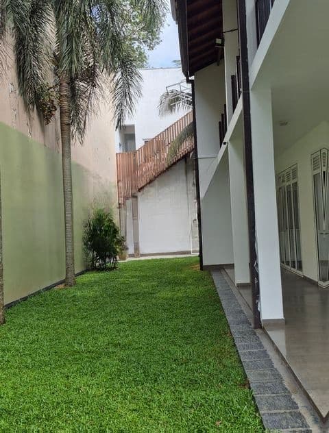 Three-Storey Residence for Sale – Pelawatta, Pothuarawa Road