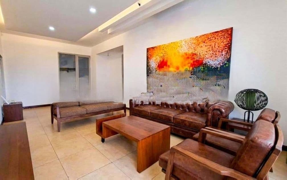 Spacious House for Sale in Colombo 08