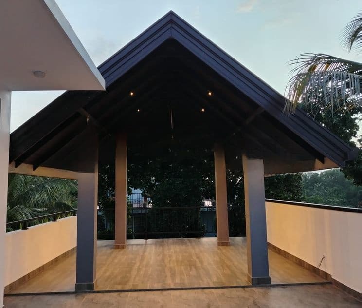BRAND NEW THREE STOREY HOUSE FOR SALE IN KOTTAWA RATHMALDANIYA ROAD