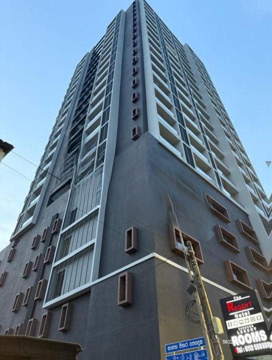 Fully-Furnished Apartment for Sale – Paragon Residencies, Colombo 04