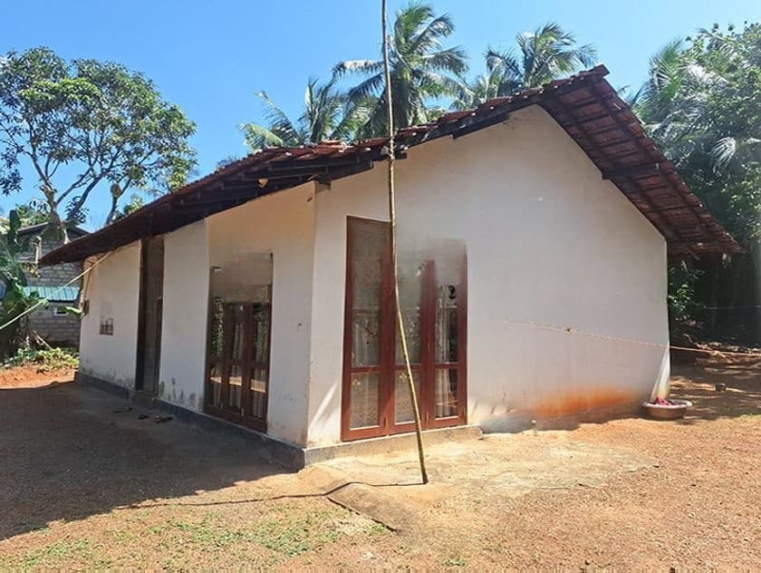 Basic House for Sale – Thammitawatte, Hunumulla (Badalgama)