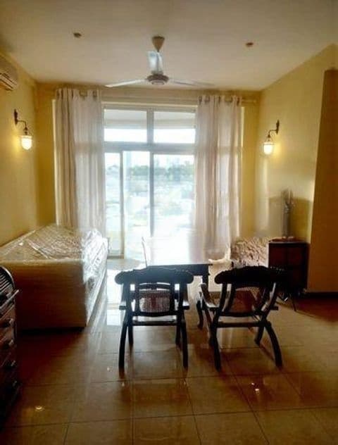 Barnes Place Residencies - 02 Bedroom Unfurnished Apartment for Sale