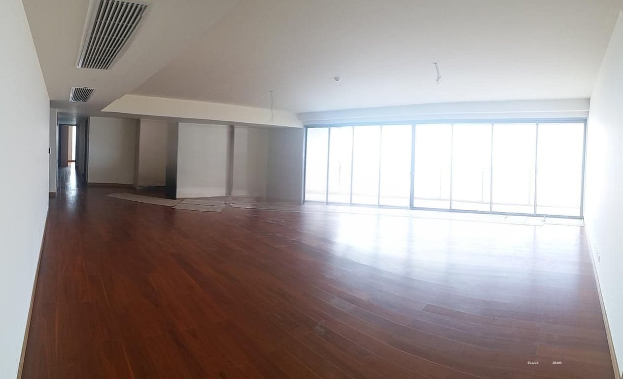 Unique Four Bed room apartment at Shangri La- Custom made - Deluxe