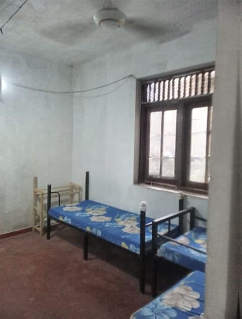 Annex for boading behind Dehiwala Arpico