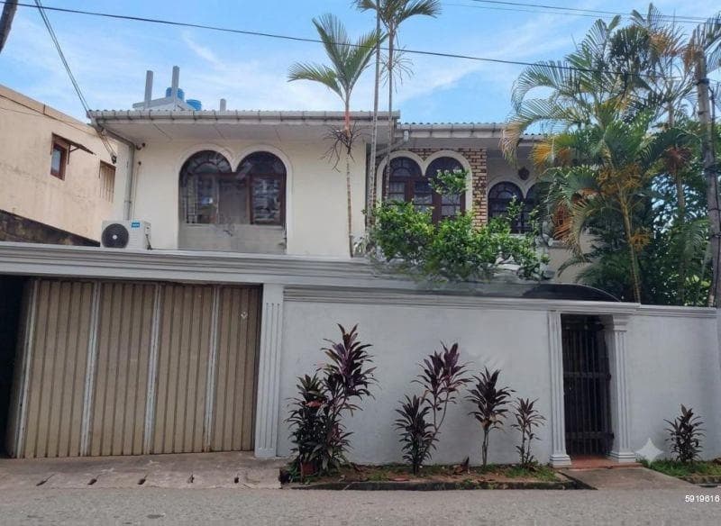 4 Bedroom house for sales in Kalubowila for Rs. 86 million (Negotiable)