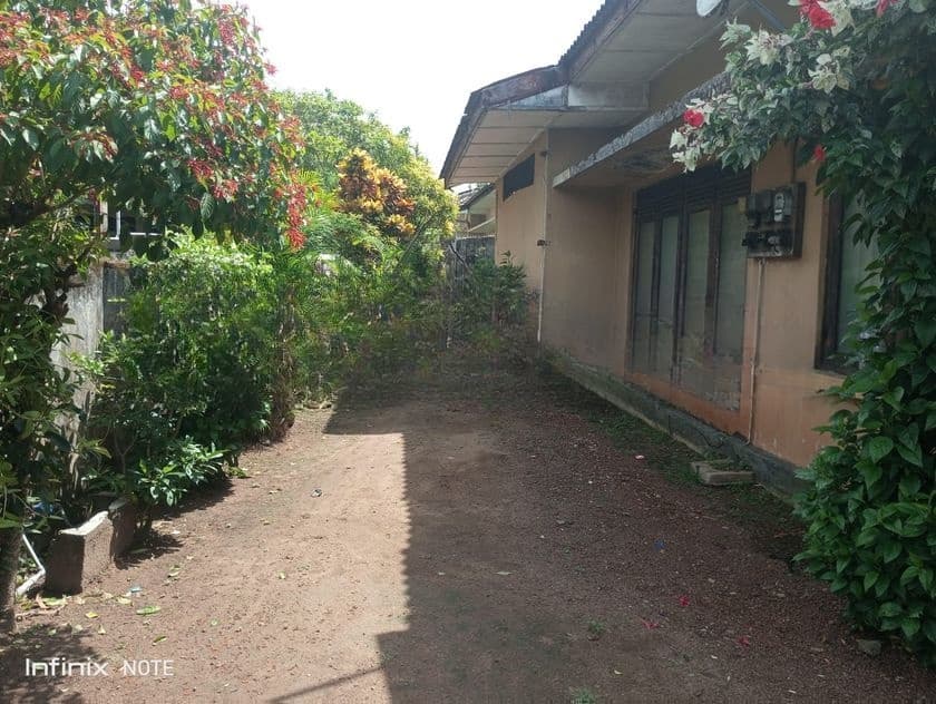 16 Perches Square Land Sale in Dehiwala