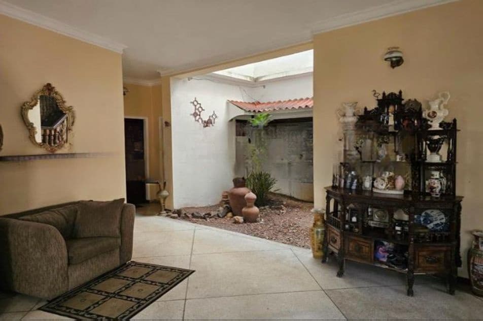 4 Bedroom House For Sale in Dehiwala