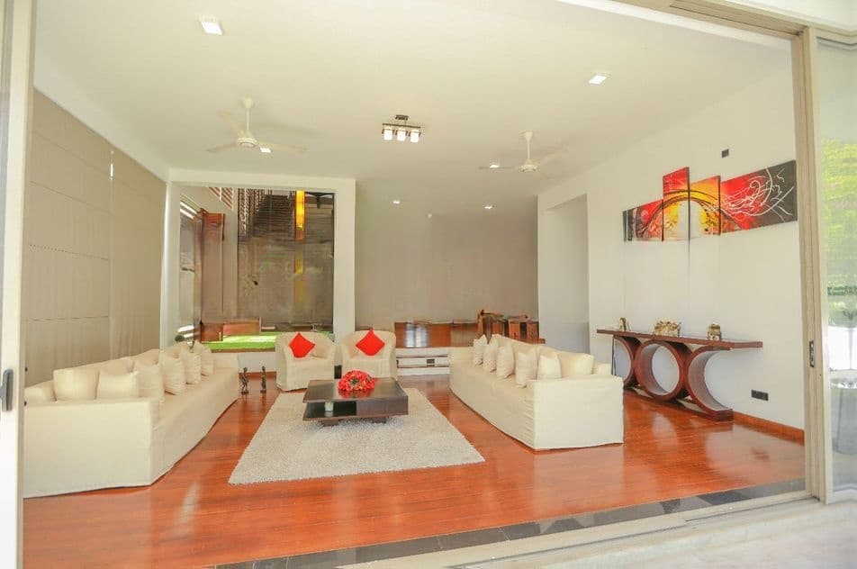 Nugegoda Super Luxurious House for Sale