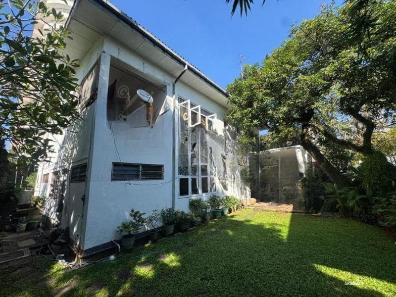 5 Bedroom House for Sale - Colombo 6 | LKR 290,000,000 (EM386)