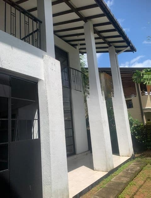 House For Sale in Paradise Zone 1 Athurugiriya