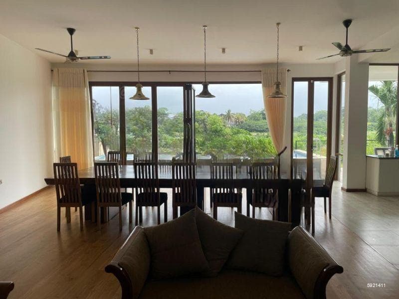 Luxury House for rent in Battaramulla