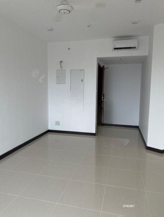 Tri Zen - 03 Bedroom Unfurnished Apartment for Sale in Colombo 02 (A2611)-SOLD