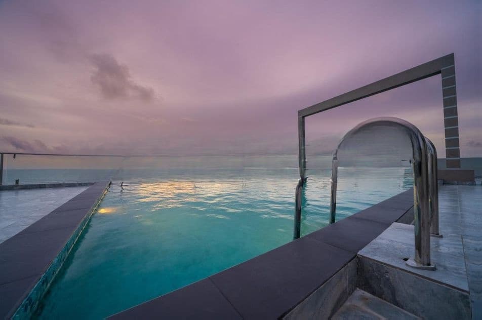 4 Br Luxury Apartment-Colombo 5