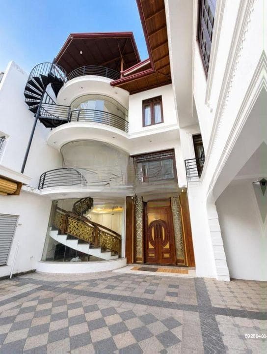 Luxury House for Sale in Kolpity