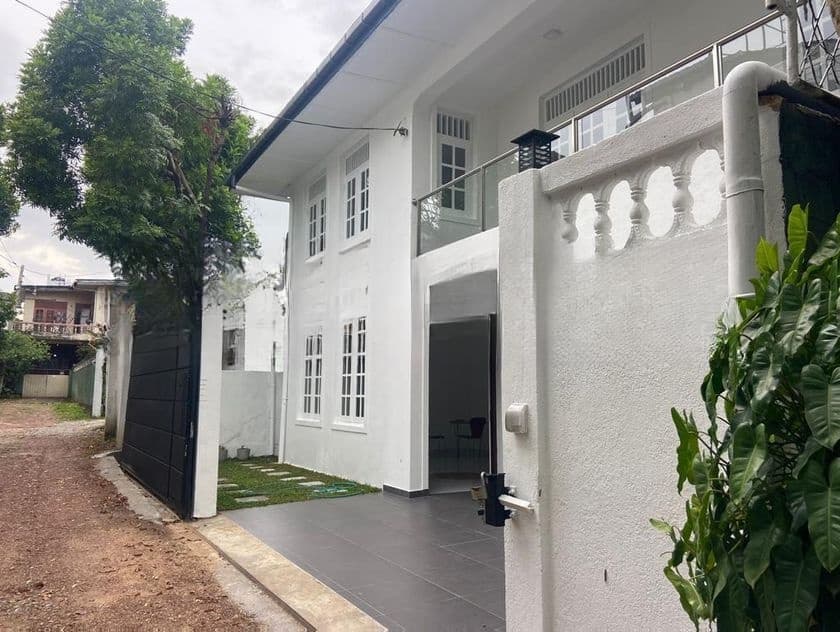 House for Sale in Dehiwala