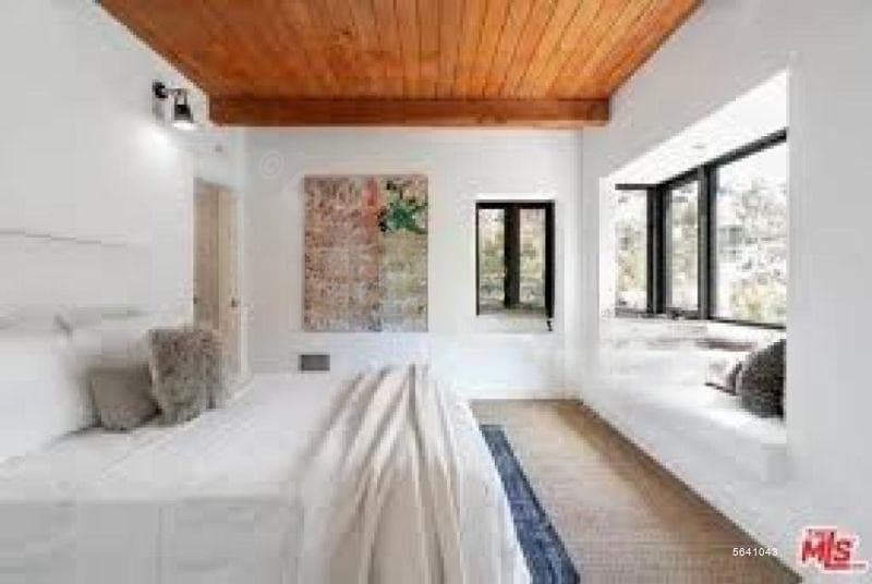 On The Beach Hotel For Sale In Bentota - Code Add 430