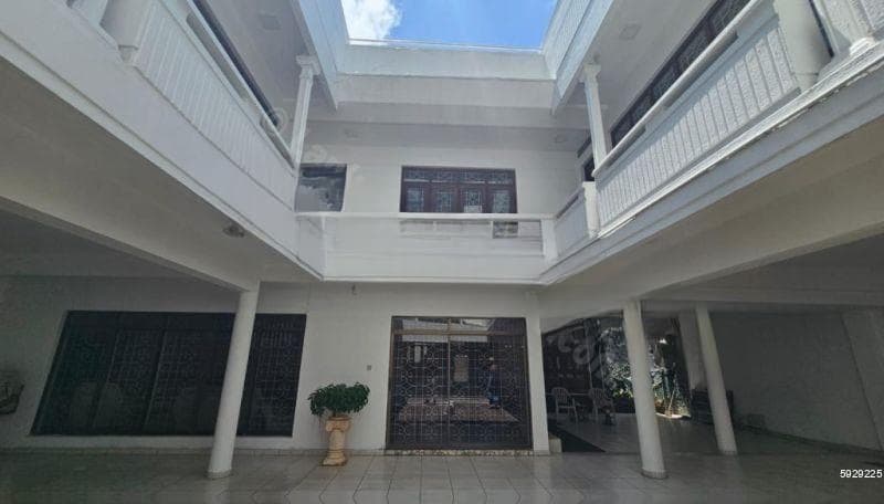 Heritage House for Sale in Bambalapitiya | Investment LKR 350 Million (HS4801)